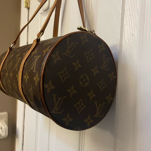 Louis Vuitton Vintage Monogram Canvas Papillon 30 Satchel - Picture 7 of 14